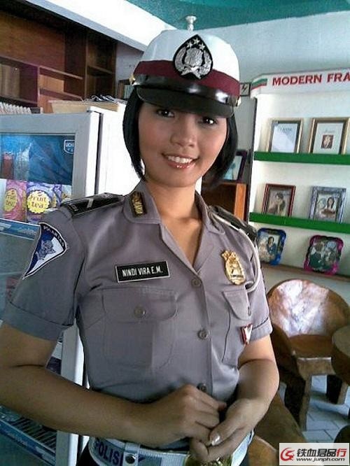 印尼女兵图片